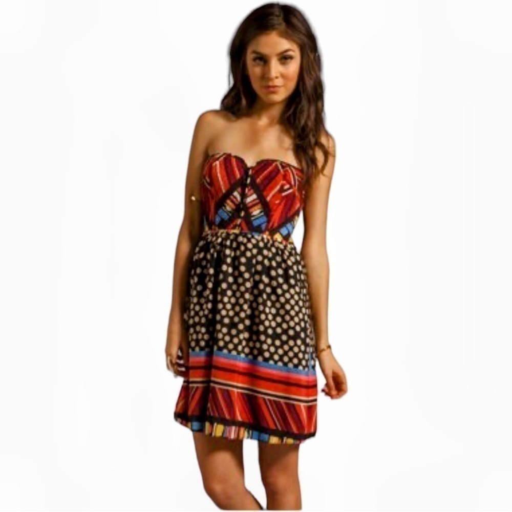 MM Couture Junior XS Dress Miss Me Revolve Strapless Bustier Bodice Elastic Back